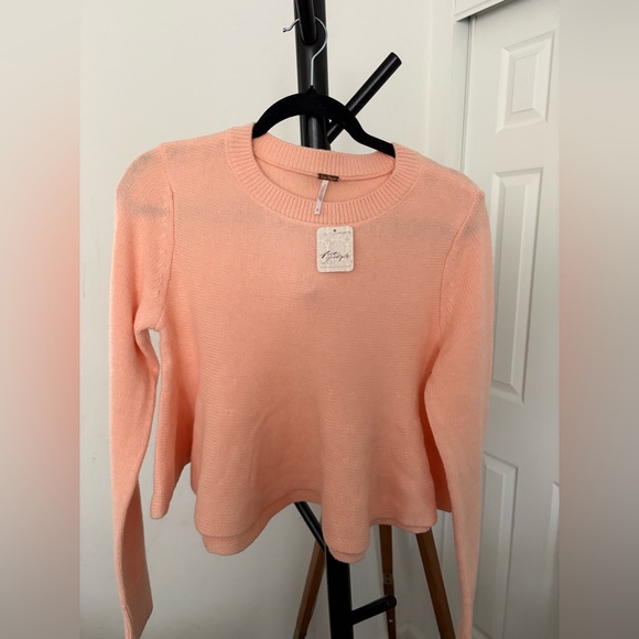 NWT FREE PEOPLE Babydoll SoftSpun Sweater | Pale Peach MSRP $168 Size S - Picture 6 of 9